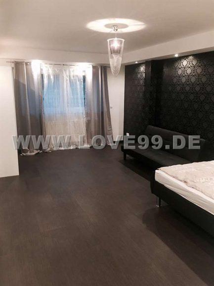 114435c10526708-L-cb951775