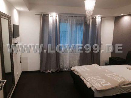 114435c10526712-L-2171dcd5