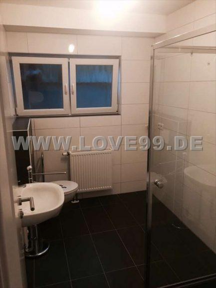 114435c10526715-L-53698b24