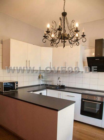 115838e7897330-L-86beb529