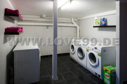 Pink Palace13-c683bd39