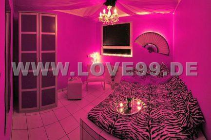 Pink Palace5-090b780b