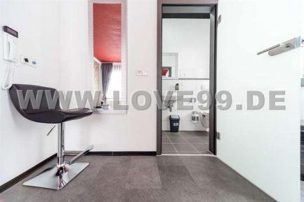 The EROSPARK10-80185ea2