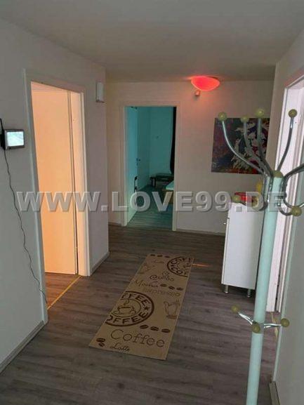 Zimmer zu vermieten2-204d9cf3