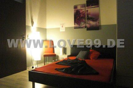 Zimmer zu vermieten3-83d81e7f