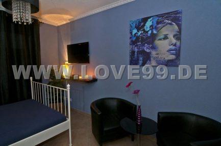 Zimmer zu vermieten5-3f1bb7c3