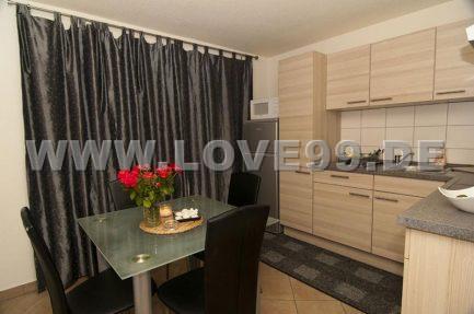 Zimmer zu vermieten9-5654aded