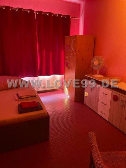 Zimmer zu vermieten4-57dee2bc