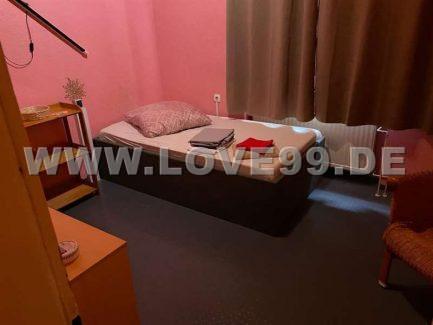 Zimmer zu vermieten6-62c199e1