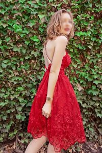 Hannah Escort