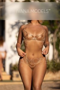 huren in escort agenture Ivana Escort Models in Hamburg