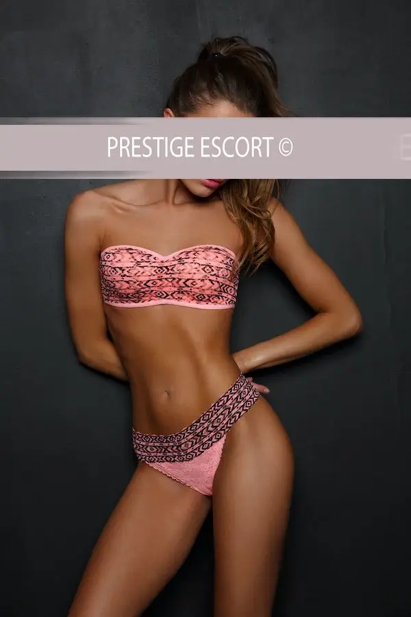 Agentur Prestige Escort Models Modell Justine