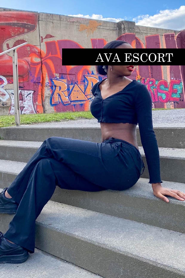 Agentur Ava Escort Modell Jule