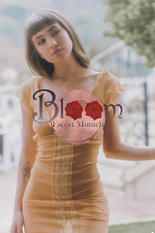 Agentur Bloom Escort Munich Modell Pietra