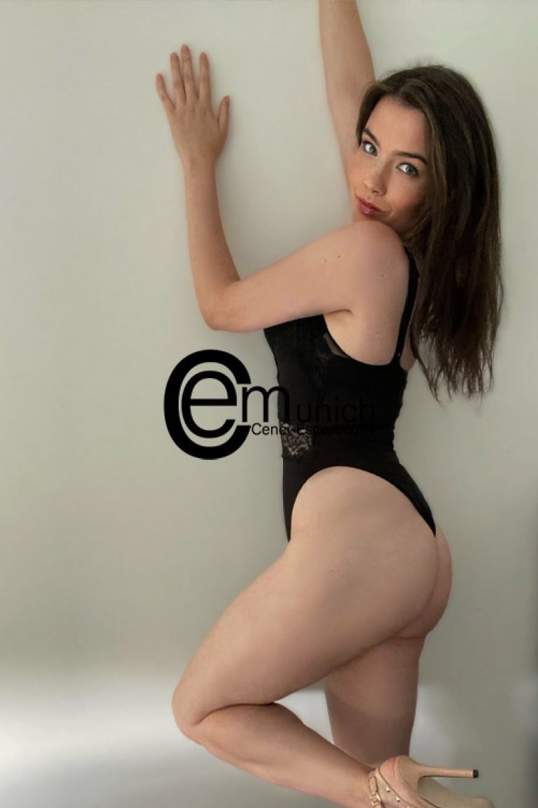 Escort callgirl Kristy