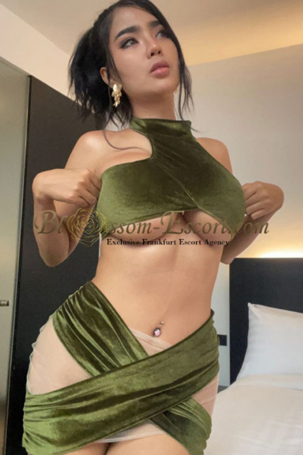 Agentur Blossom Escort Modell Cora