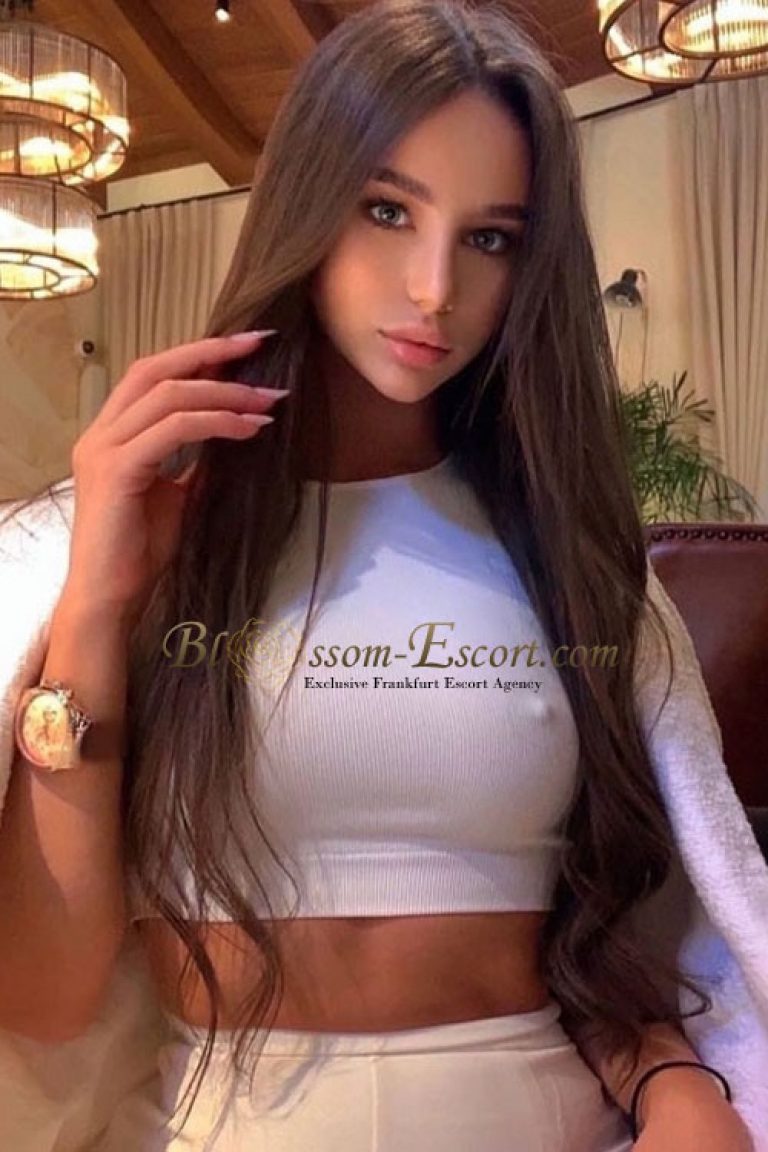 Escort callgirl Megan