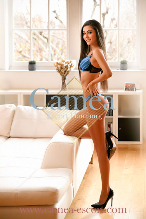 Agentur Camea Escort Modell Leena