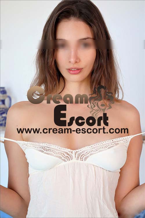 Agentur Cream Escort Modell Hannah