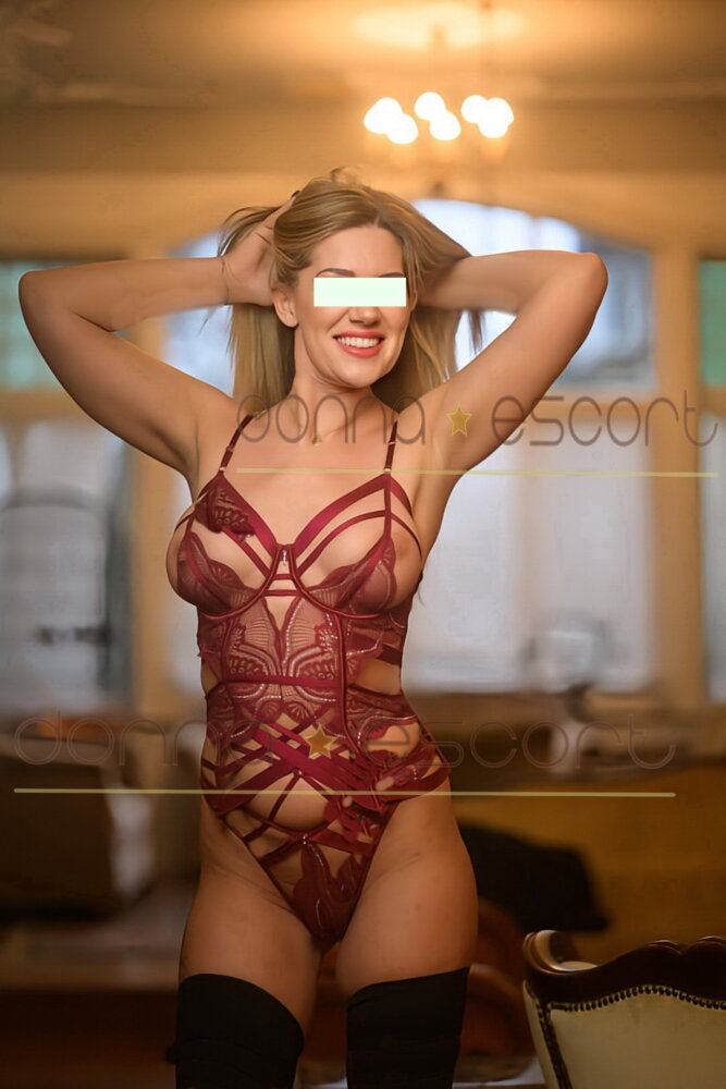 Agentur Donna Escort Modell Alicia